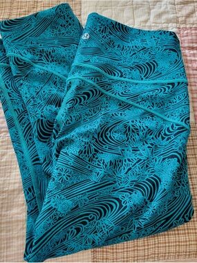 lululemon athletica Teal Floral Wave High-Rise Leggings
